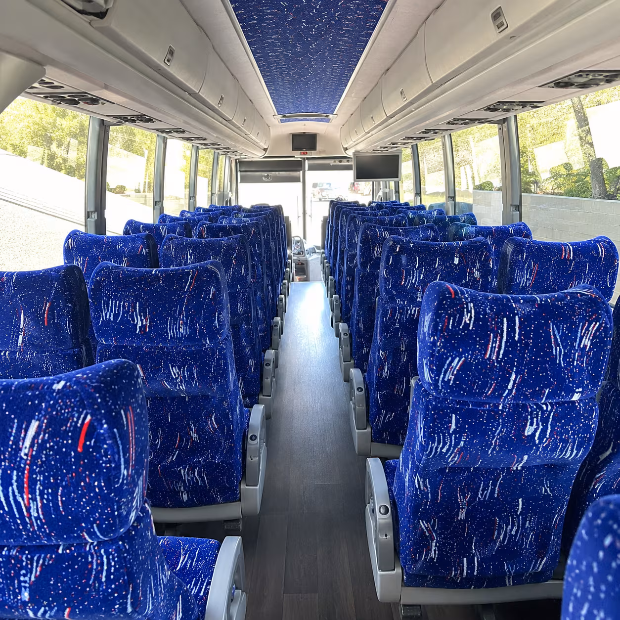 blog rent a bus to sonoma raceway hero