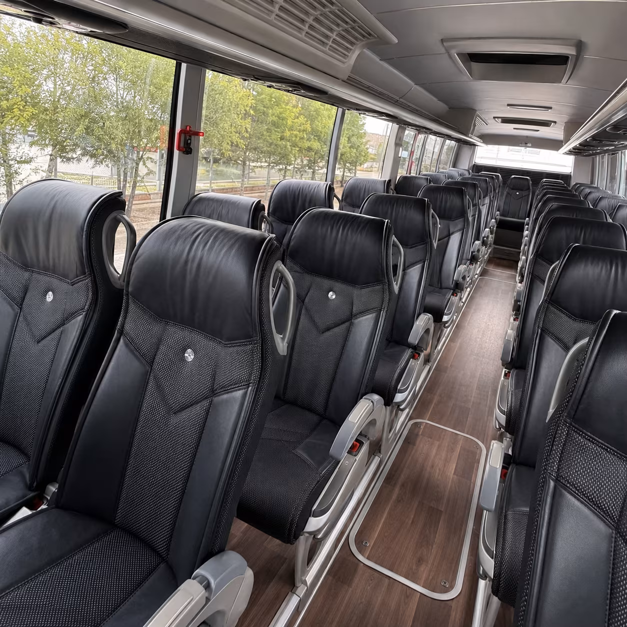 find the perfect transportation for your next private event 2