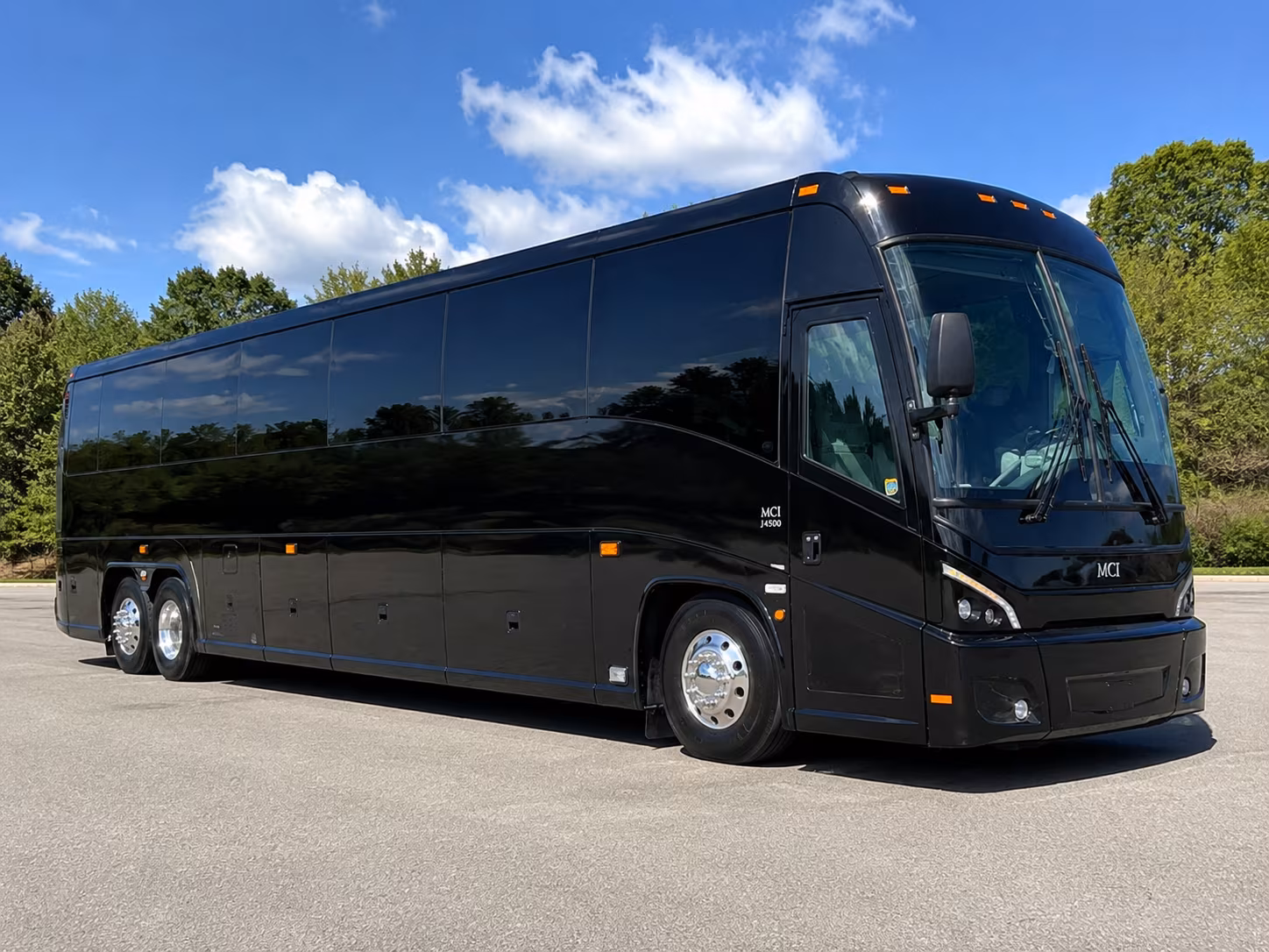 long distance charter buses for vallejo groups heading to san jose sporting events