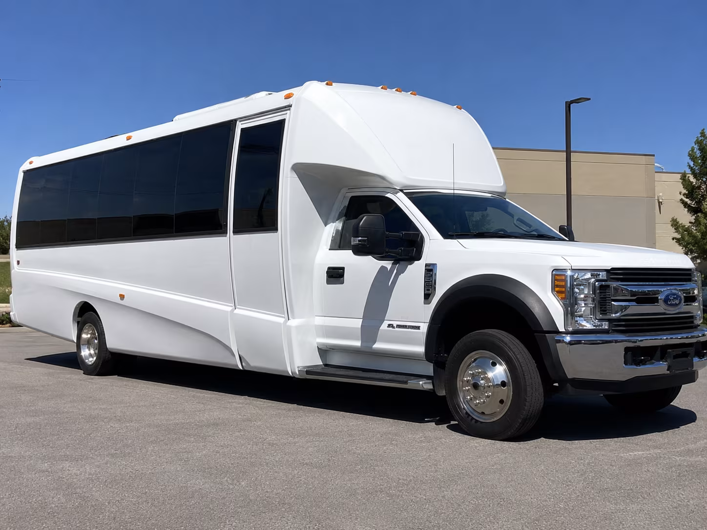 minibus and sprinter van rentals for smaller vallejo concert groups