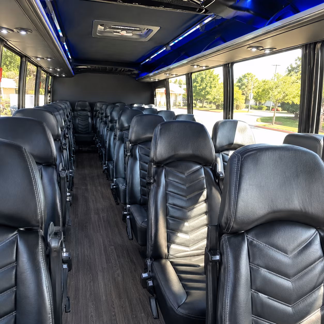 minibus rentals for vallejo history and culture trips