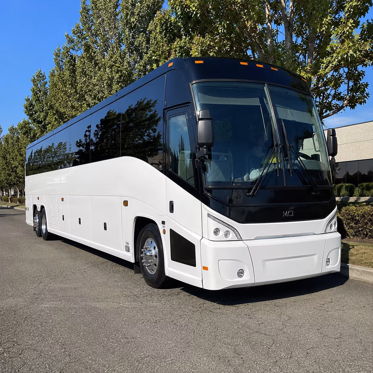 vallejo 50 passenger charter bus